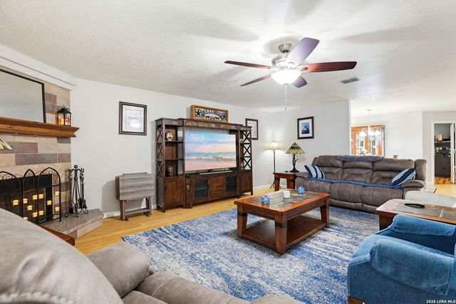 133 Hinge Iron, Cibolo, TX 78108