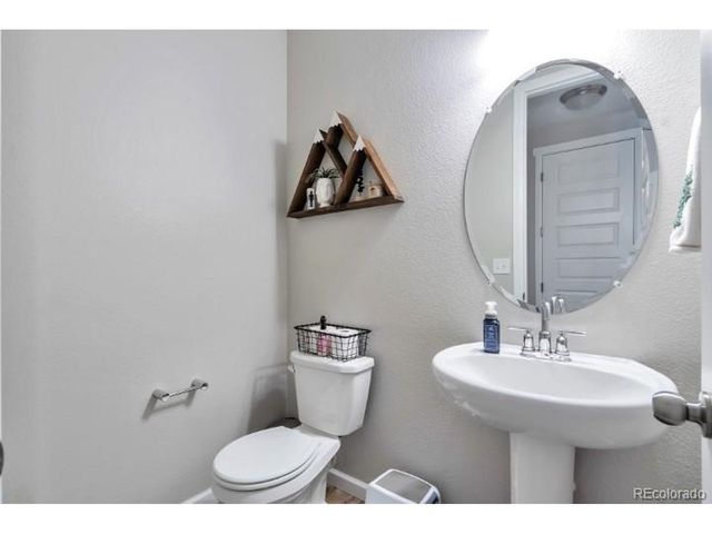 6814 Bethany Dr, Parker, CO 80138