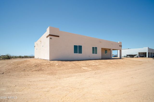 32732 W Bellview Street, Tonopah, AZ 85354