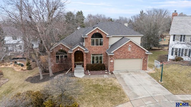 3820 Petersburg Court, Lincoln, NE 68516