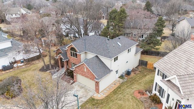 3820 Petersburg Court, Lincoln, NE 68516