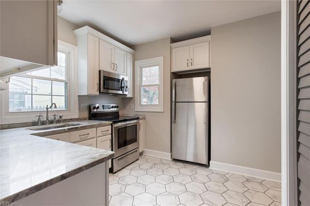 303 Piez AVE, Newport News, VA 23601