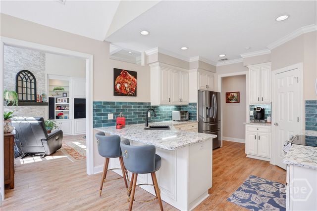 299 Shadow Moss Circle, Richmond Hill, GA 31324
