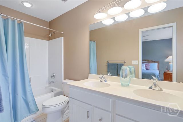 299 Shadow Moss Circle, Richmond Hill, GA 31324