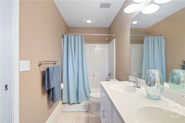 299 Shadow Moss Circle, Richmond Hill, GA 31324