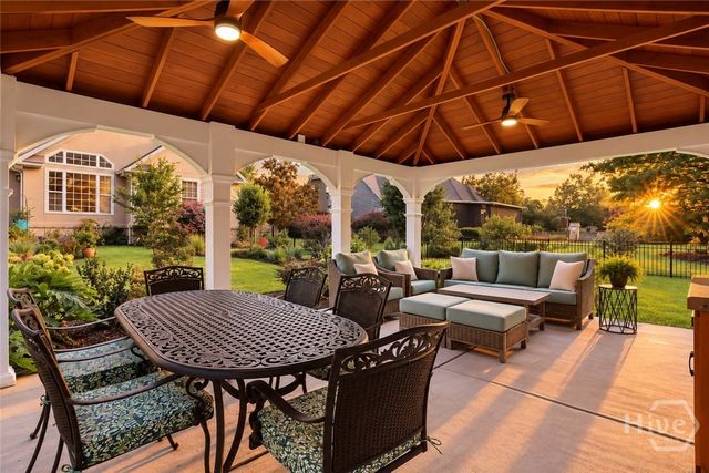 299 Shadow Moss Circle, Richmond Hill, GA 31324