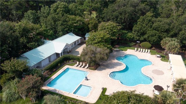299 Shadow Moss Circle, Richmond Hill, GA 31324