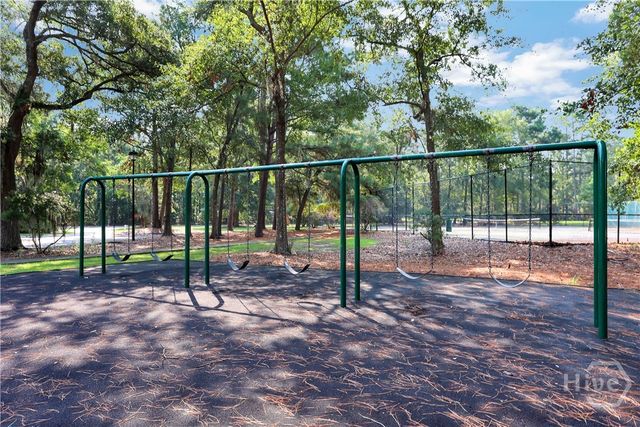 299 Shadow Moss Circle, Richmond Hill, GA 31324