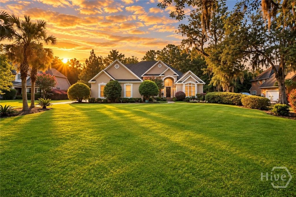 299 Shadow Moss Circle, Richmond Hill, GA 31324