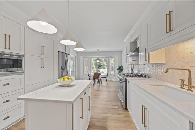 48 Wespanee Drive, Charleston, SC 29407