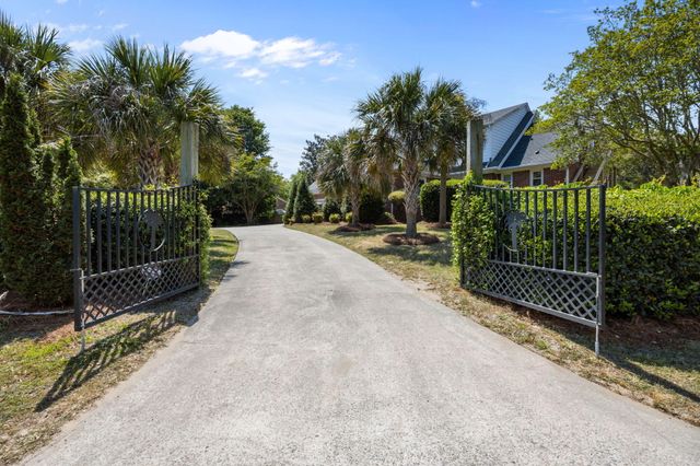 48 Wespanee Drive, Charleston, SC 29407