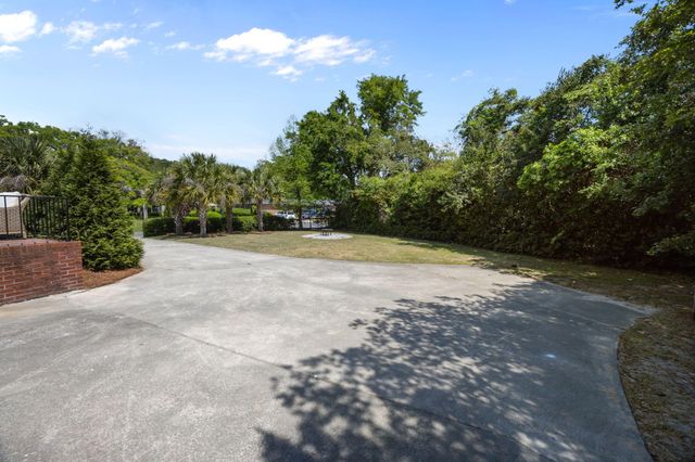 48 Wespanee Drive, Charleston, SC 29407