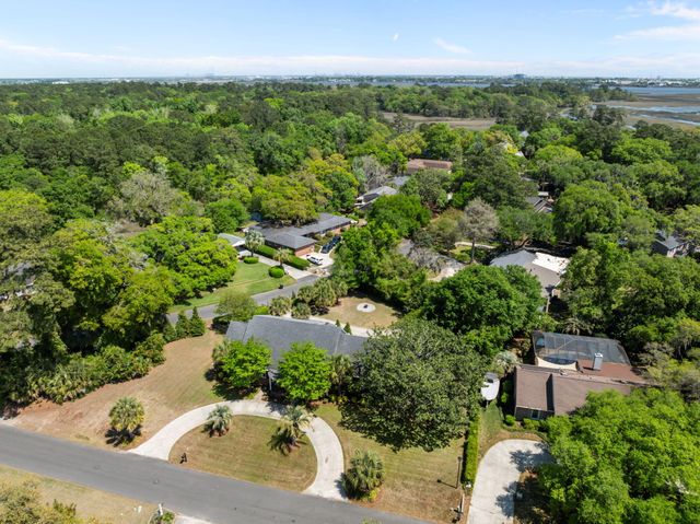 48 Wespanee Drive, Charleston, SC 29407
