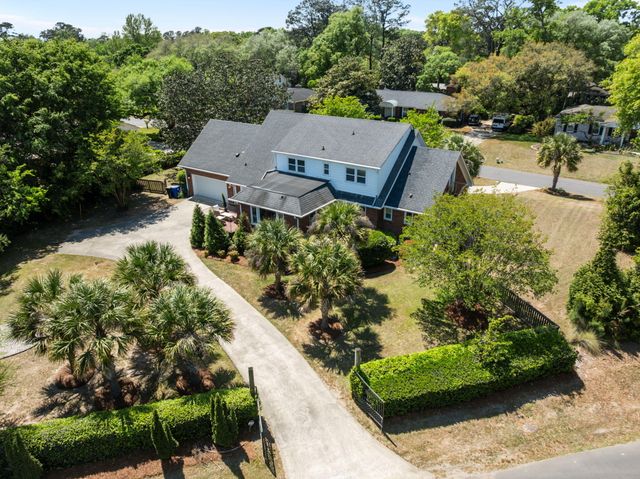 48 Wespanee Drive, Charleston, SC 29407