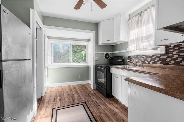 721 Myrtle Avenue, Cuyahoga Falls, OH 44221