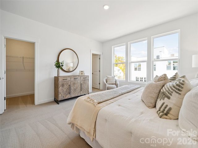 7017 Westrow Avenue 110, Charlotte, NC 28278