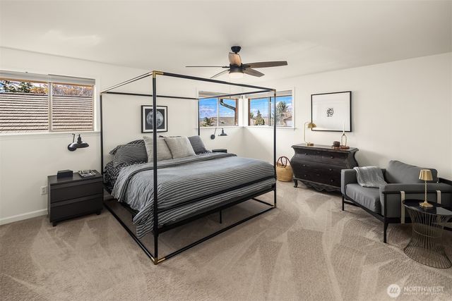 306 Seneca Place NW, Renton, WA 98057