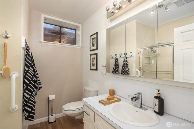 306 Seneca Place NW, Renton, WA 98057