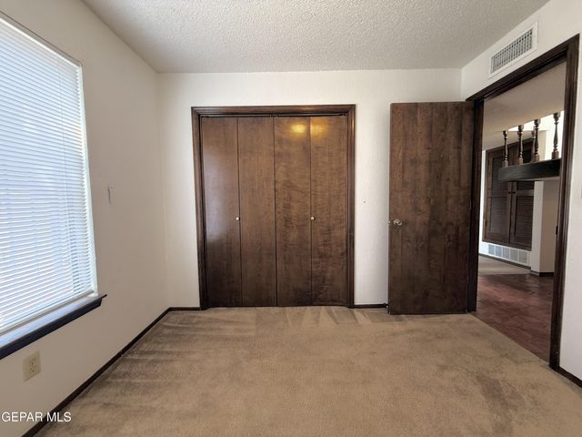 407 IRONDALE Drive A, El Paso, TX 79912