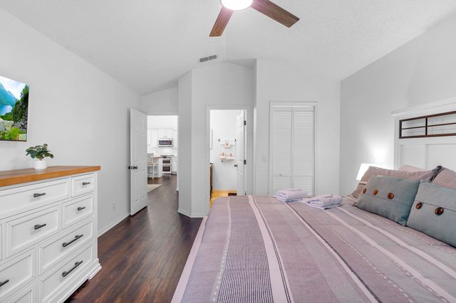 1704 Sea Fair Dr, St Augustine, FL 32080