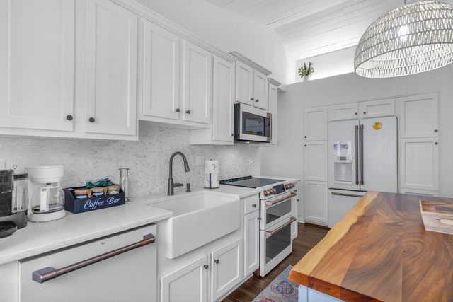 1704 Sea Fair Dr, St Augustine, FL 32080