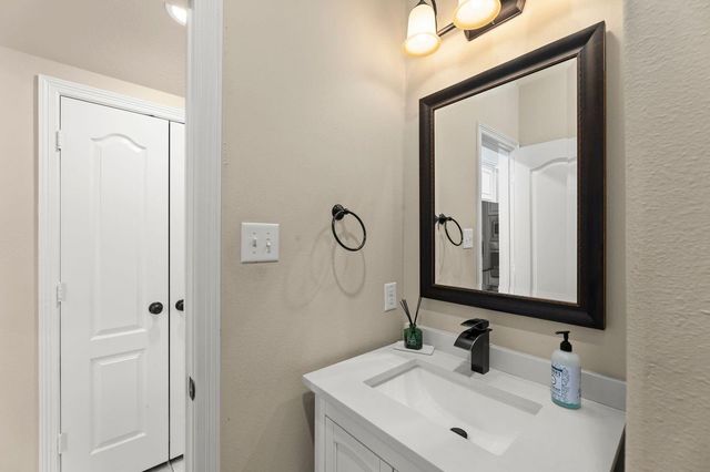 4507 Hickory Branch Lane, Sugar Land, TX 77479