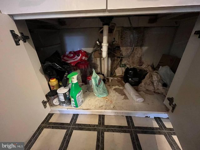 2258 N BROAD ST, Philadelphia, PA 19132