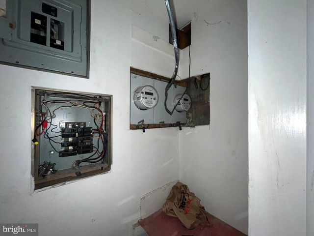 2258 N BROAD ST, Philadelphia, PA 19132