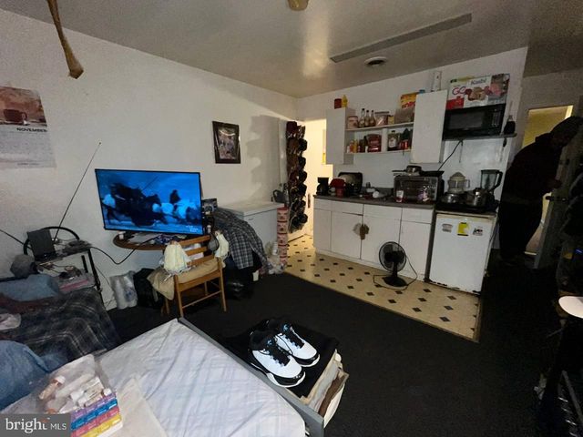 2258 N BROAD ST, Philadelphia, PA 19132