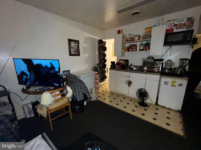 2258 N BROAD ST, Philadelphia, PA 19132