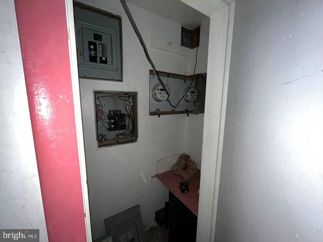 2258 N BROAD ST, Philadelphia, PA 19132