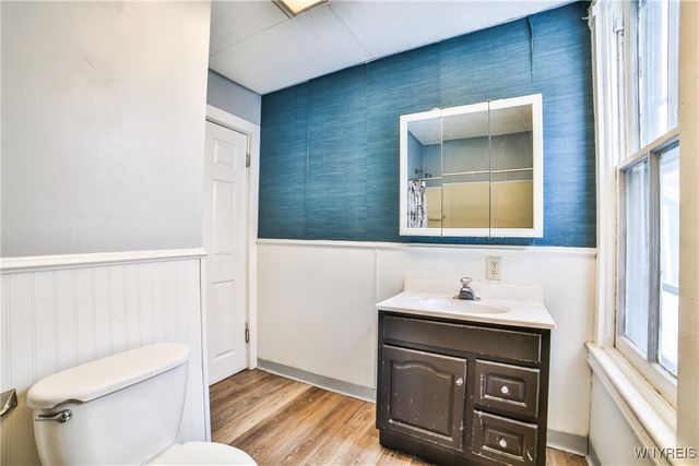 32 Edson Street, Buffalo, NY 14210