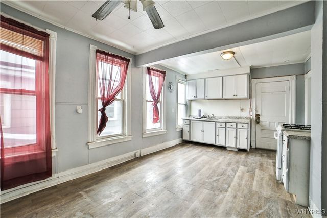 32 Edson Street, Buffalo, NY 14210