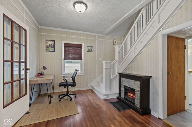 33 N Dearborn Street, Indianapolis, IN 46201