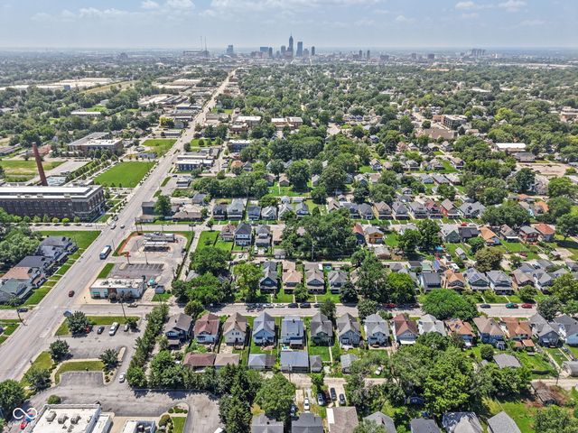 33 N Dearborn Street, Indianapolis, IN 46201