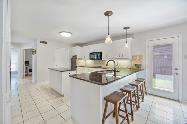 1325 Shores Circle, Rockwall, TX 75087