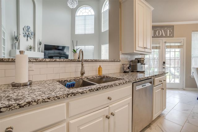 3944 Sunflower Lane, Plano, TX 75025