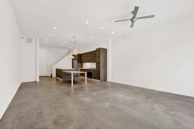 1017 N Cleveland Avenue 4, Chicago, IL 60610