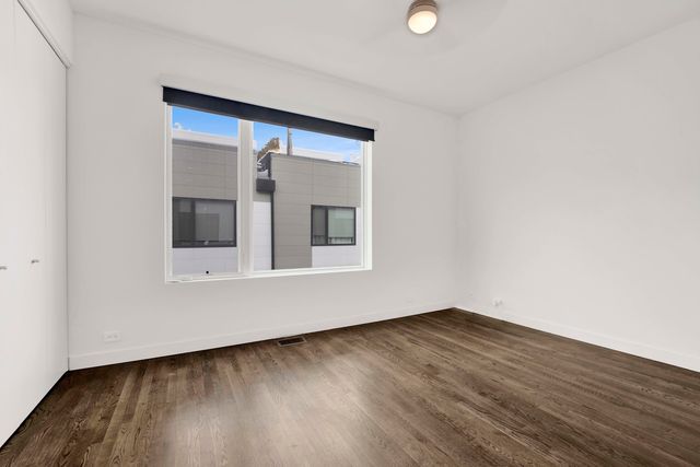 1017 N Cleveland Avenue 4, Chicago, IL 60610