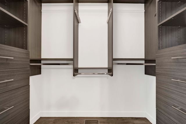 1017 N Cleveland Avenue 4, Chicago, IL 60610