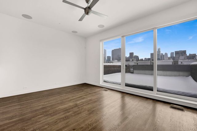 1017 N Cleveland Avenue 4, Chicago, IL 60610