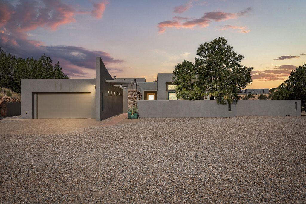 115 VISTA MONTANA Loop, Placitas, NM 87043