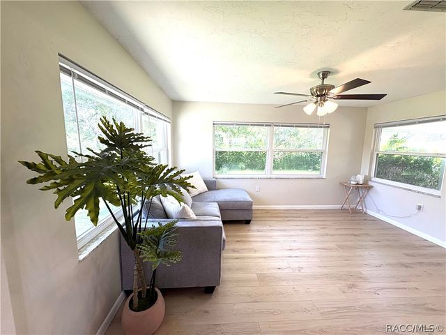 3123 N Maidencane Drive, Beverly Hills, FL 34465