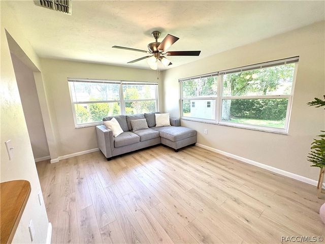 3123 N Maidencane Drive, Beverly Hills, FL 34465