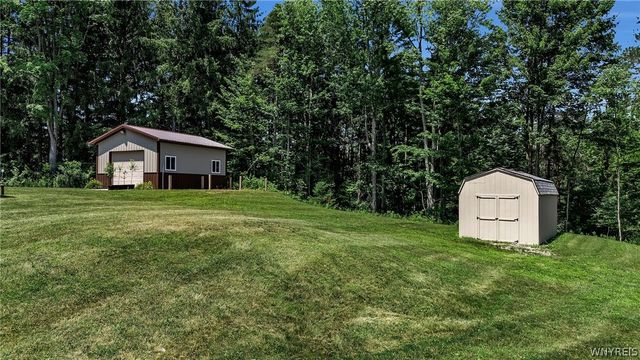 365 Lapp Road, Bennington, NY 14004