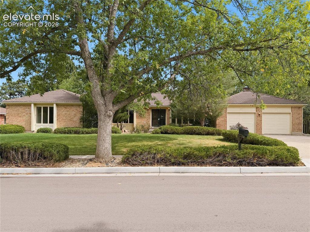 3015 Springmeadow Drive, Colorado Springs, CO 80906 — exterior