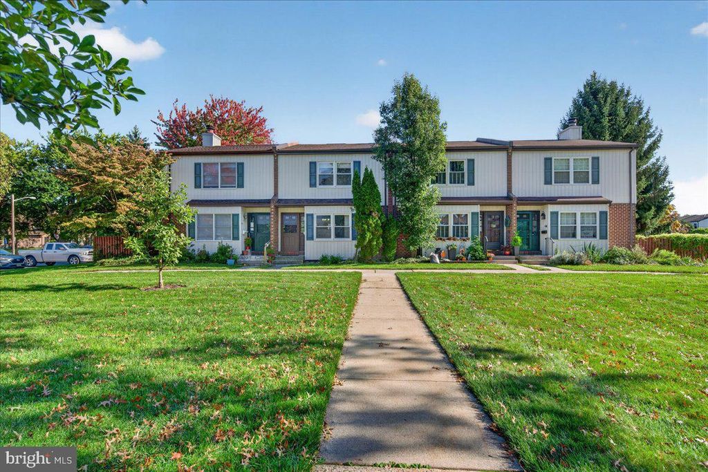 G14 SHIRLEY LN, LAWRENCE TOWNSHIP, NJ 08648 — photo 2