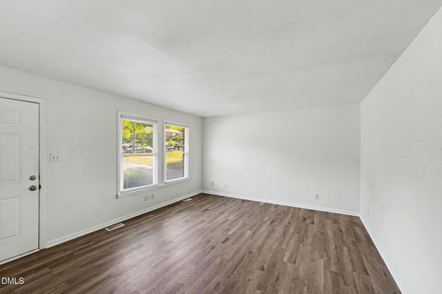 701 Justice Heights Street, Apex, NC 27502
