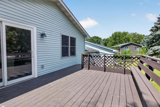 7748 Cayenne Plaza W, Woodbury, MN 55125