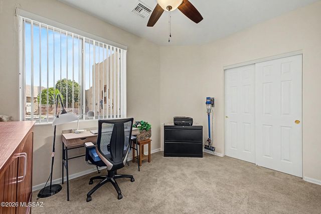 441 W Deerwood Lane, Green Valley, AZ 85614